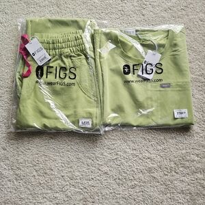 FIGS MATCHA SCRUB SET